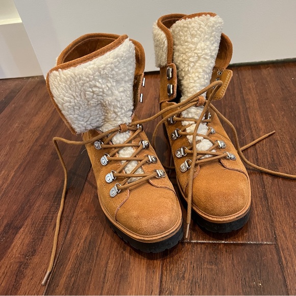 Marc Fisher Shoes - Marc Fisher boots - Size 8